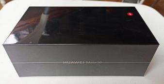 全新华为mate30（8+128G)